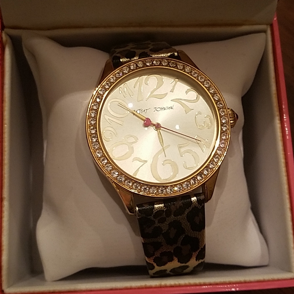 14k gold Betsy watch